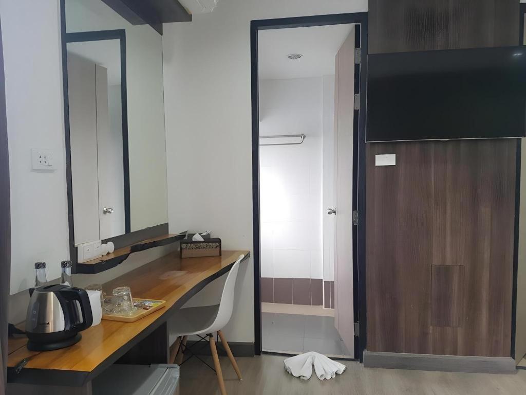 Veethara Boutique Hotel Udonthani Kültér fotó